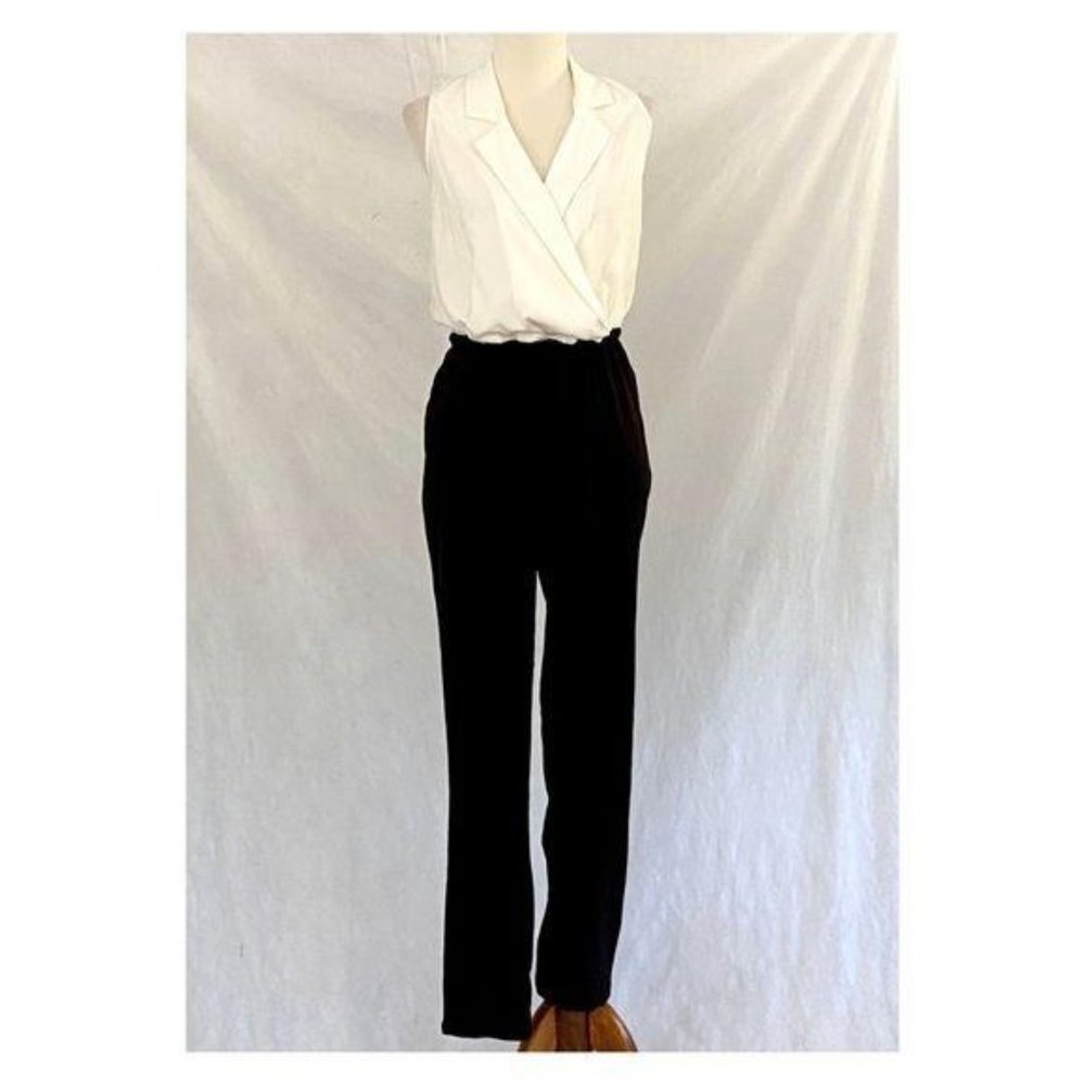 Forever 21 White Top Black Bottom Jumpsuit - Picture 4 of 10